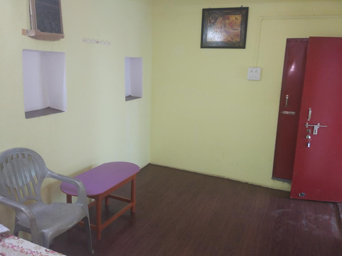 Radha Krishna Home Varanasi Exteriör bild